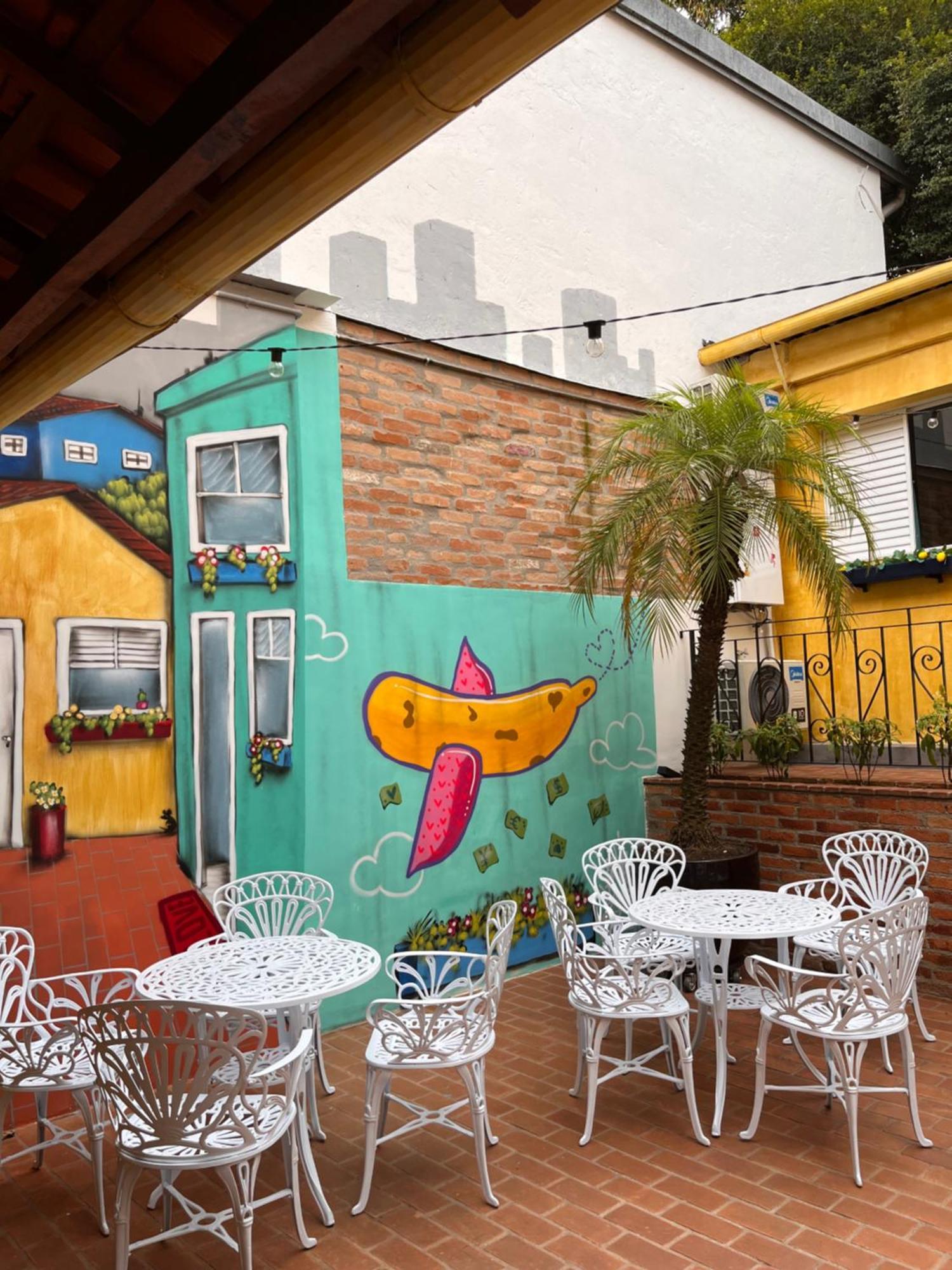 Pousada Bat N Breakfast No Beco Do Batman São Paulo Exterior photo